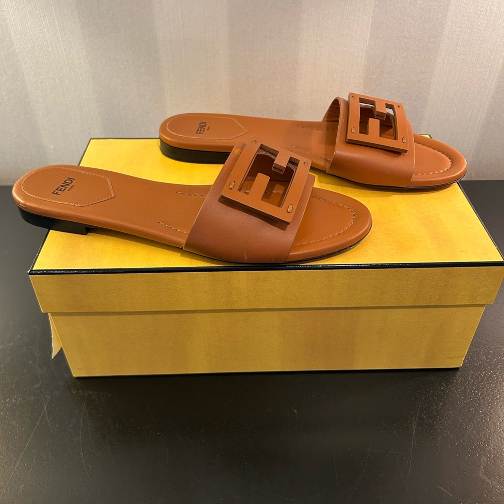 Fendi Tan Leather Slides with FF Cutout - Picture 5 of 7